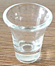 Boite de 20 verres en verre pour sainte cène.