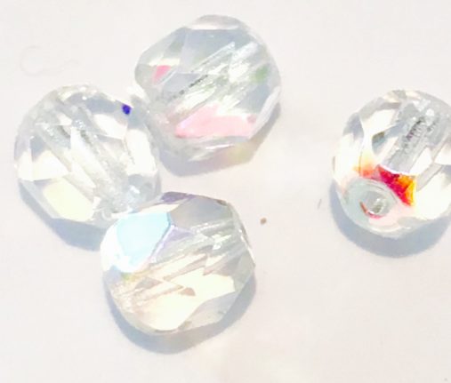 Perles demi-cristal ovales blanches 6 mm. 65 perles